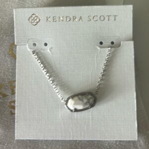 NWT Elisa Silver Pendant Necklace w/ White & Gray Stone